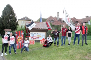 Eintracht am Ortsschild-1080