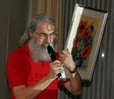 Klaus mit Bild-1080