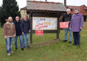 04-Kegler-am-Ortsschild-2-1080