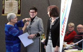 Gauturntag-Ehrung-Uschi-1080