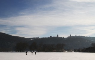 Langlauf-vor-der-Brandenburg