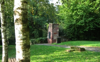 SowjSoldFrdhf-2009.09 1280x800px